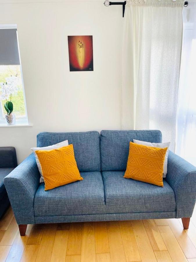 Amazing Location - City Of London- 2 Bedroom Stunning Canal View House With Private Garden,Parking & Balcony Ngoại thất bức ảnh