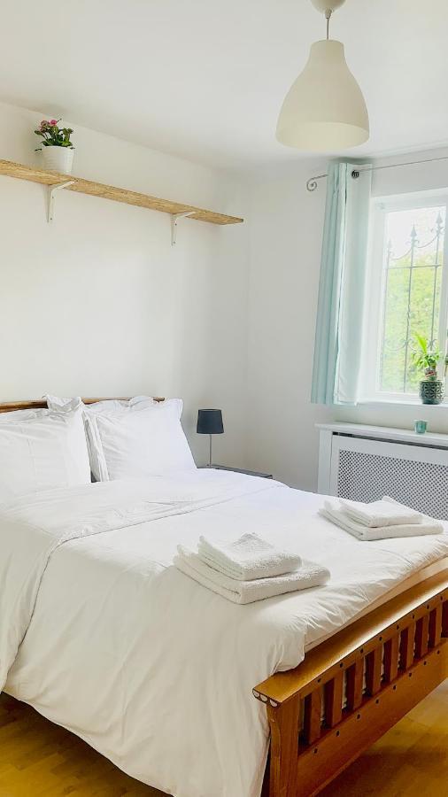 Amazing Location - City Of London- 2 Bedroom Stunning Canal View House With Private Garden,Parking & Balcony Ngoại thất bức ảnh
