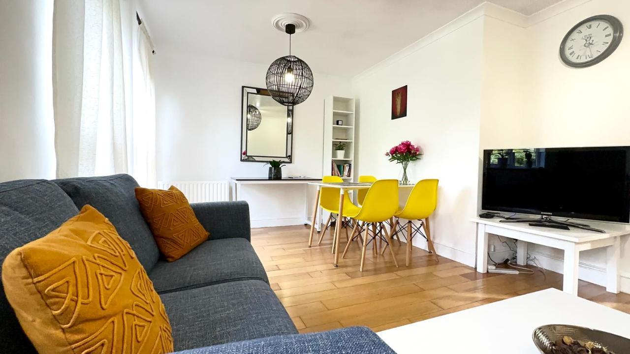 Amazing Location - City Of London- 2 Bedroom Stunning Canal View House With Private Garden,Parking & Balcony Ngoại thất bức ảnh