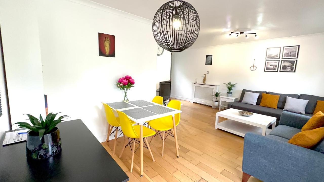 Amazing Location - City Of London- 2 Bedroom Stunning Canal View House With Private Garden,Parking & Balcony Ngoại thất bức ảnh