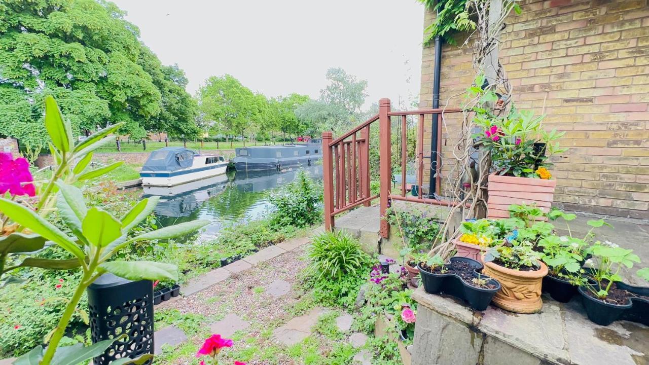 Amazing Location - City Of London- 2 Bedroom Stunning Canal View House With Private Garden,Parking & Balcony Ngoại thất bức ảnh