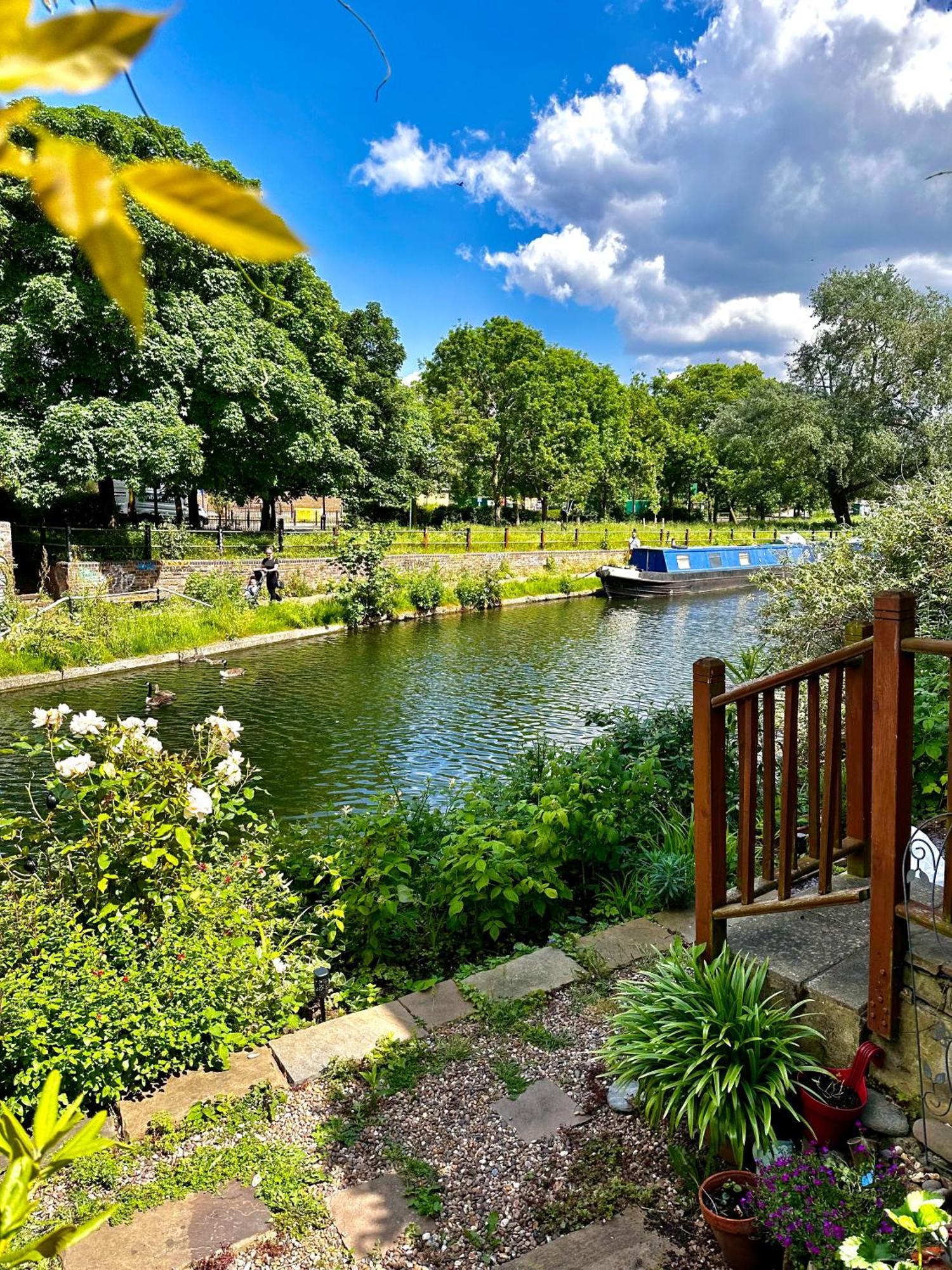 Amazing Location - City Of London- 2 Bedroom Stunning Canal View House With Private Garden,Parking & Balcony Ngoại thất bức ảnh
