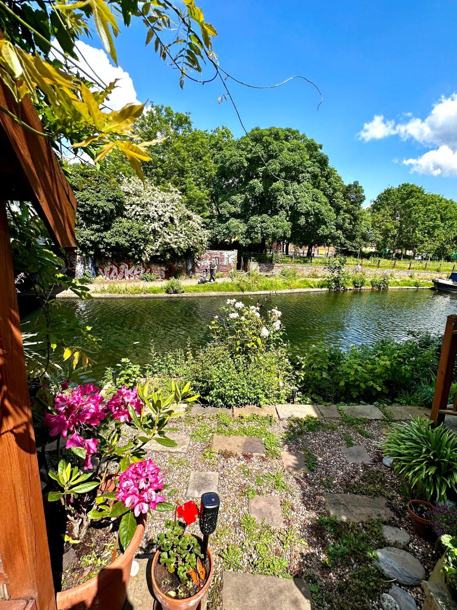 Amazing Location - City Of London- 2 Bedroom Stunning Canal View House With Private Garden,Parking & Balcony Ngoại thất bức ảnh