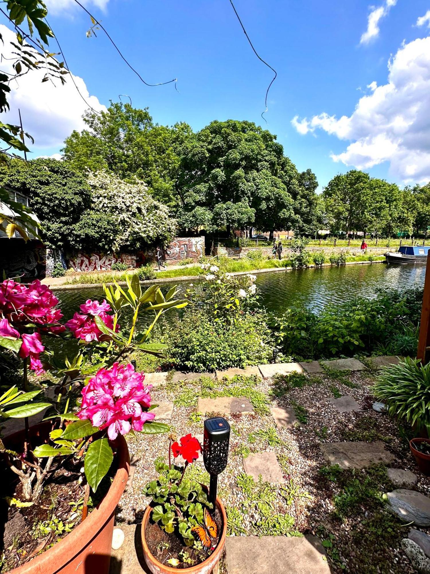 Amazing Location - City Of London- 2 Bedroom Stunning Canal View House With Private Garden,Parking & Balcony Ngoại thất bức ảnh